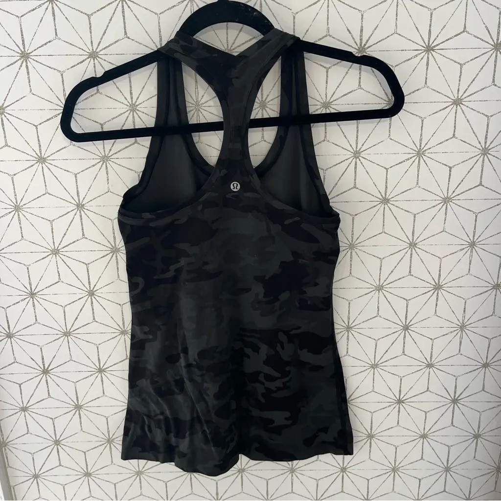 Lululemon Cool Racerback Tank Green Camo - Image 3