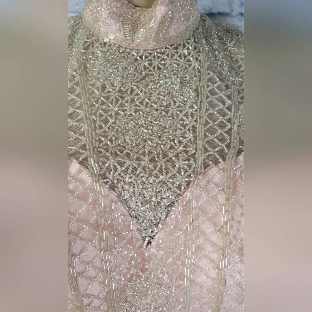 Sherri Hill Blush Prom Dress Size 4 - Image 7