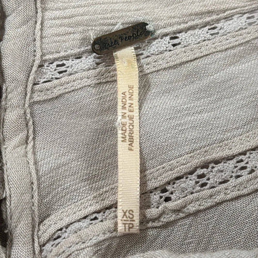 Free People Long puff sleeves Oversize Cropped Boho blouse Tan/Cream size XS - Image 9