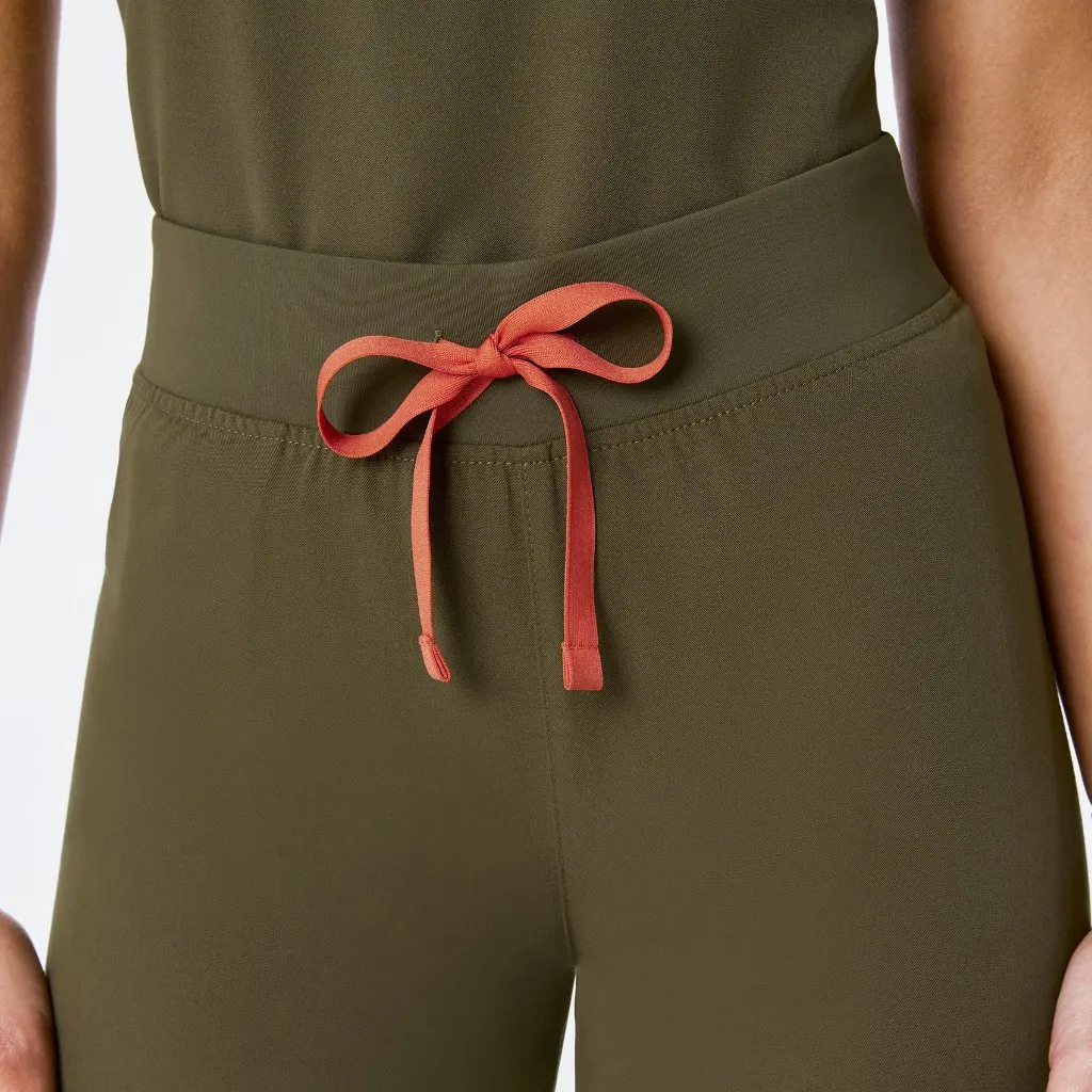 Figs High Waisted Livingston Basic Scrub Pants in Spruce, Size X-Large - Image 2