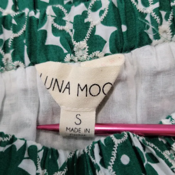 Luna Moon Skirt Size Small W24" in Elastic Waist Embroidered Floral Print Ruffle  - Image 6