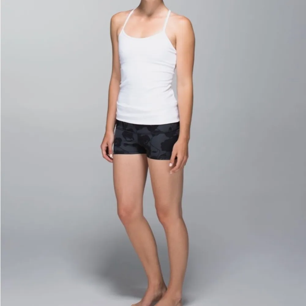 Rare! Lululemon Boogie Shorts Full-On Luxtreme Flat Inky Floral Sz 2 2014 Y2K - Image 4