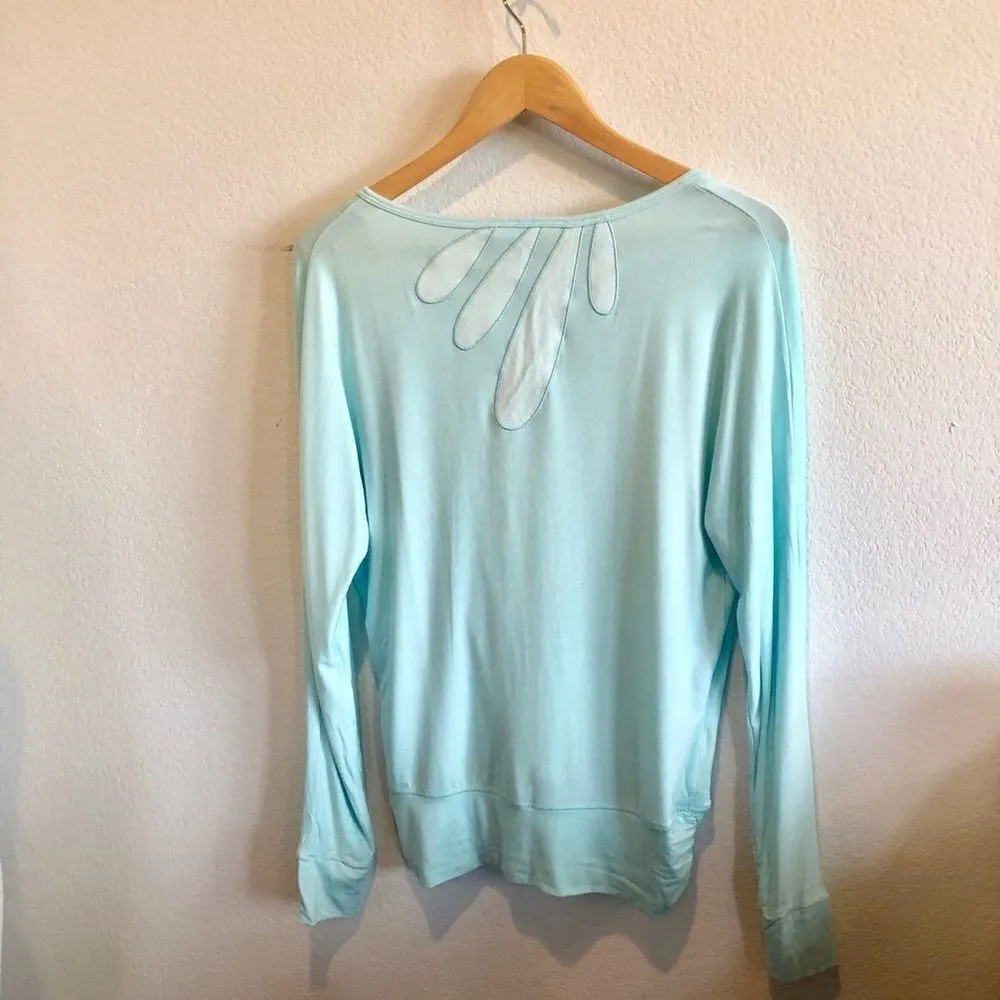 Kyodan green long sleeved Wrap Top - Image 3