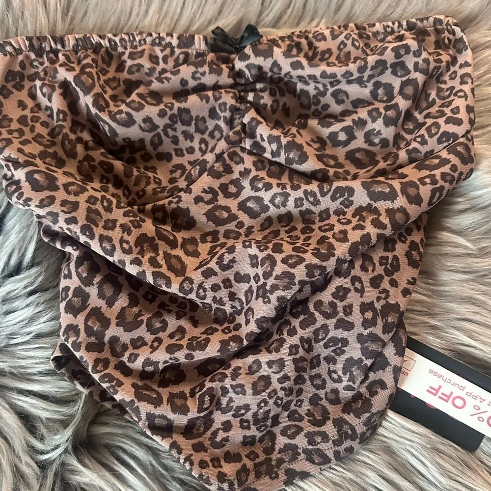 Romwe  Leopard Print Strapless Top. Size XS. NWT - Image 4
