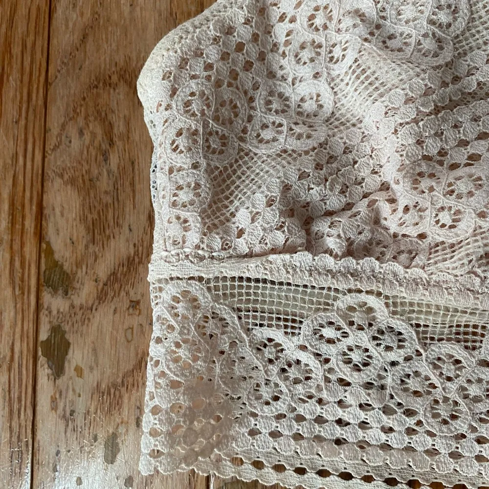 Aerie light pink cream lace  bralette - Image 6