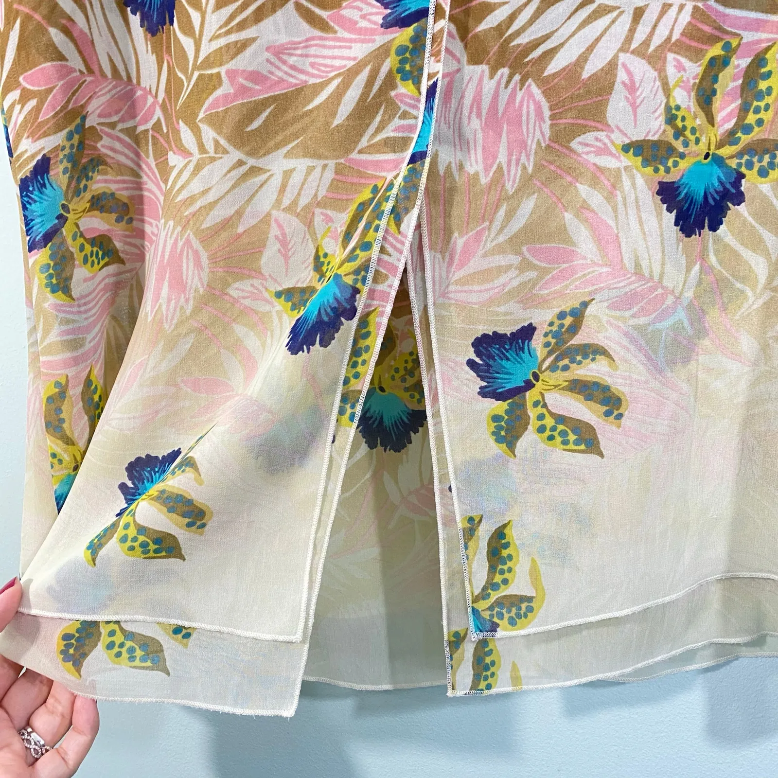 Cabi Women Tropical Orchid Sleeveless Chiffon Parlor Blouse Size S - Image 8