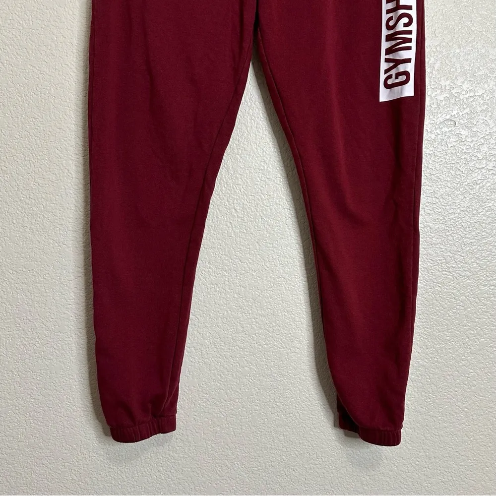Gymshark Women's Maroon Athletic Jogger Pants, Sz Medium - Image 4