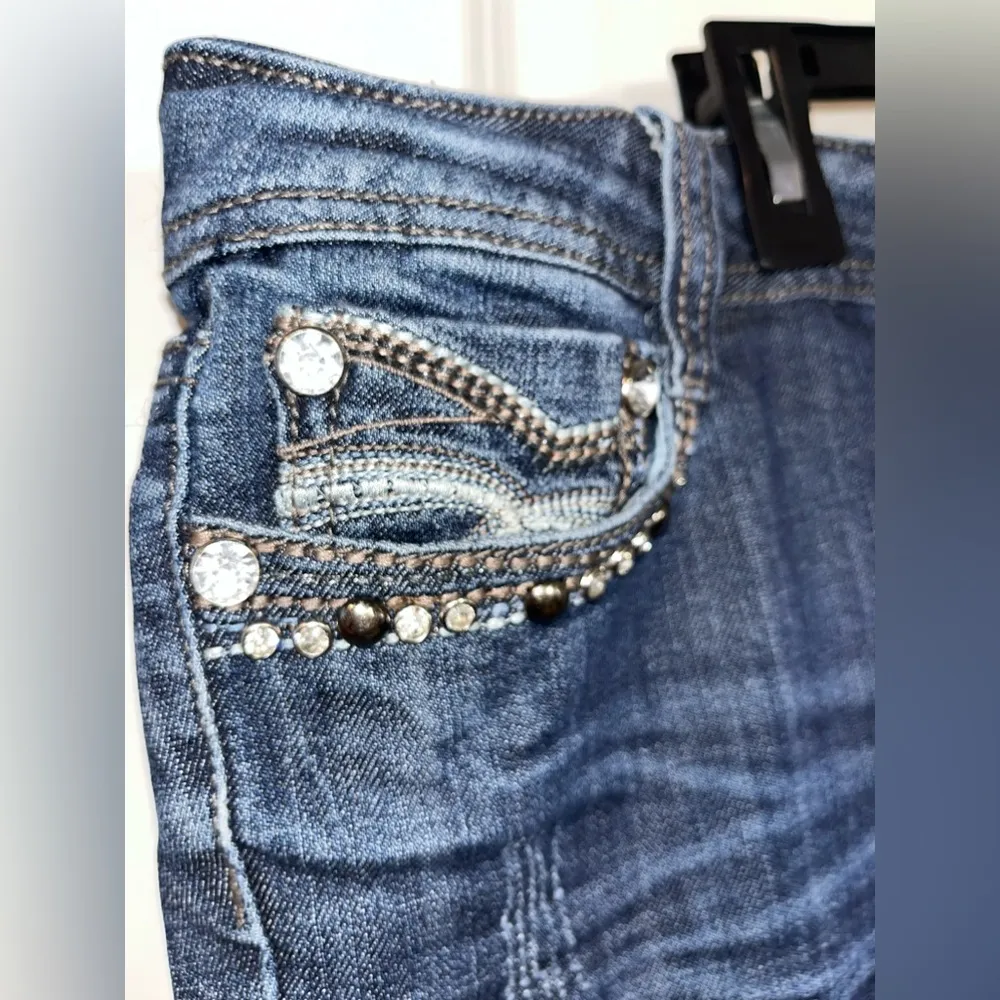 Grace In L.A. (GLA) Bling Y2K Vintage Crystal Denim Capri Style Jeans - Size 13 - Image 5