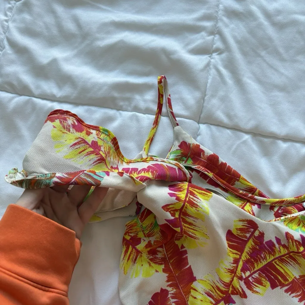 Womens Size XS Red Tank Top Blouse Officechic Corpcore City Flowy Floral - Image 2