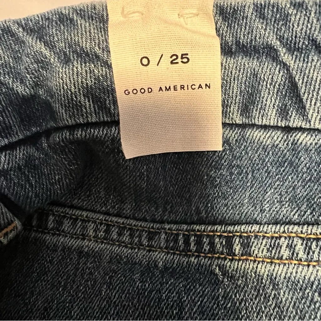 Good American jeans Good Boy Double Slit BLUE404 wash size 0/25 NWT button fly - Image 8