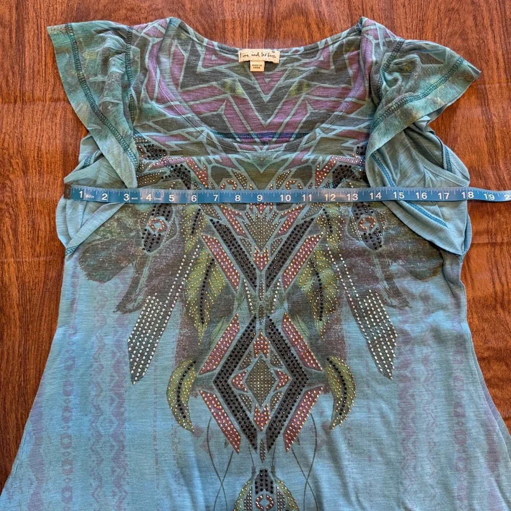 Women's Live and Let Live Top Size S Blue Beaded Screenprinted Feather - Image 7