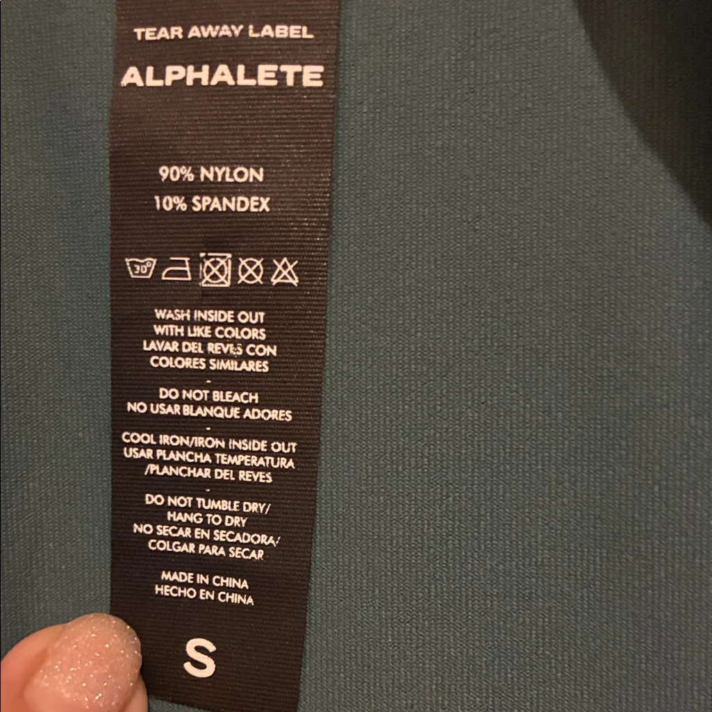 Alphalete Women's Jacket - Image 2