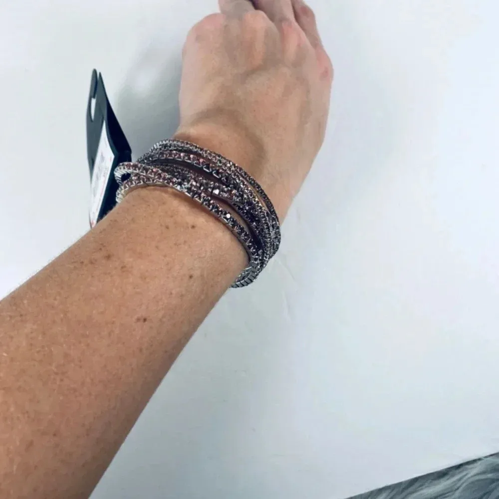 🆕 Simply Vera Vera Wang Silver & Pink Rhinestone Cuff Bracelet - Image 8