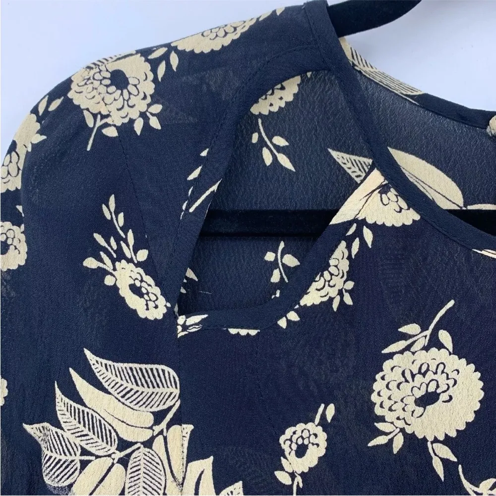 ASOS dress 2 mini bell sleeves cut out floral party long sleeve pleats. - Image 16