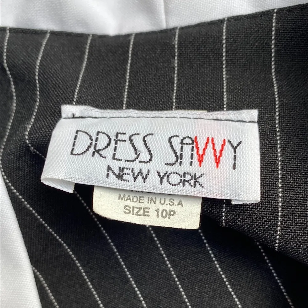 Dress Savvy Vintage Black Pinstripe Blazer with White Floral Detail Size 10P - Image 6