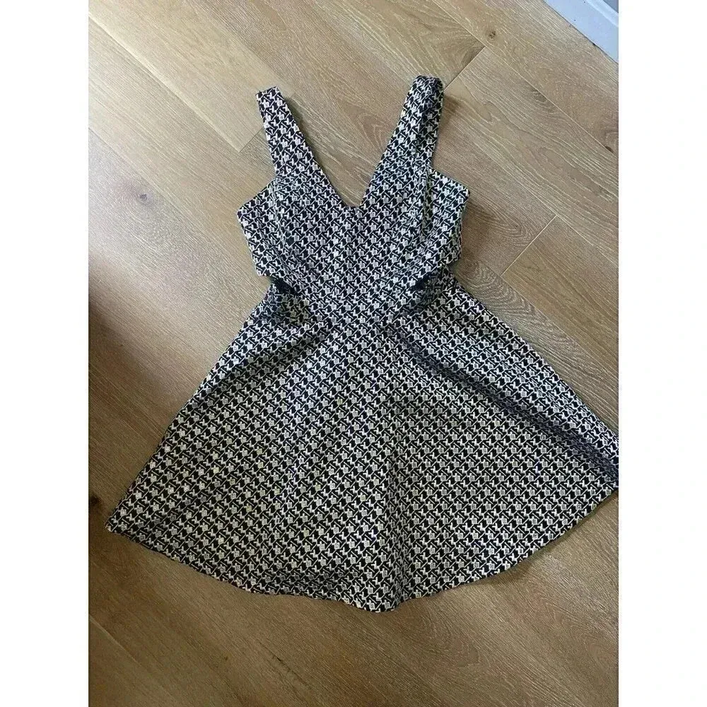 GB Gianni Bini Black Gold‎ Cut Out Sides Sleeveless Mini Formal Dress Size M Fun - Image 7