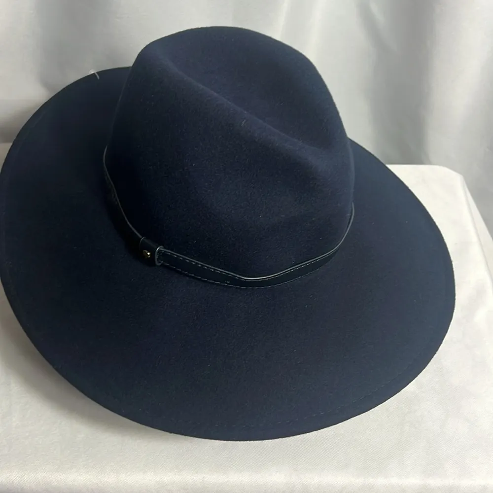 Forever 21 Felt Fedora Hat NWT Navy Blue Size M/L - Image 2