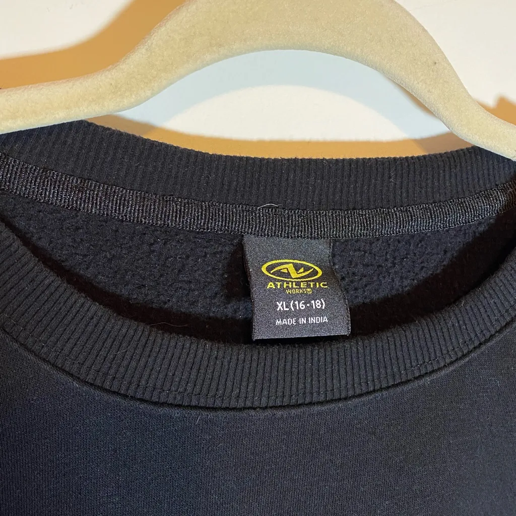 Athletic Works Black Crewneck Sweatshirt XL - Image 2