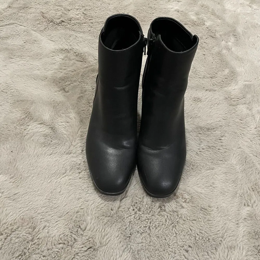 Giani Bernini Women Trumann Black Memory Foam Block Heel Dress Booties Size 8.5 - Image 4