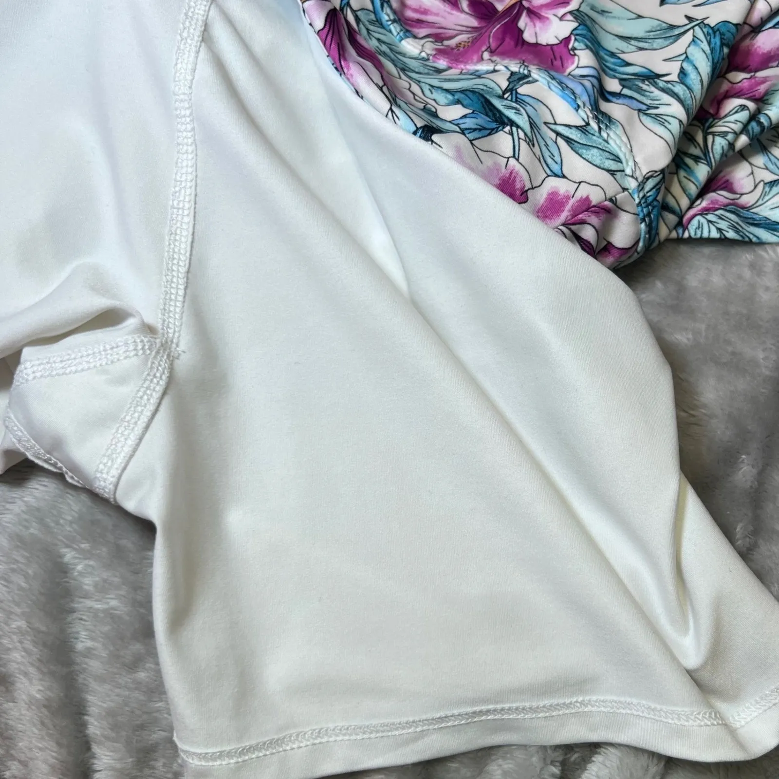 Tommy Bahama Active Skirt Shorts Womens Small Pink Floral Print Golf Tennis - Image 8