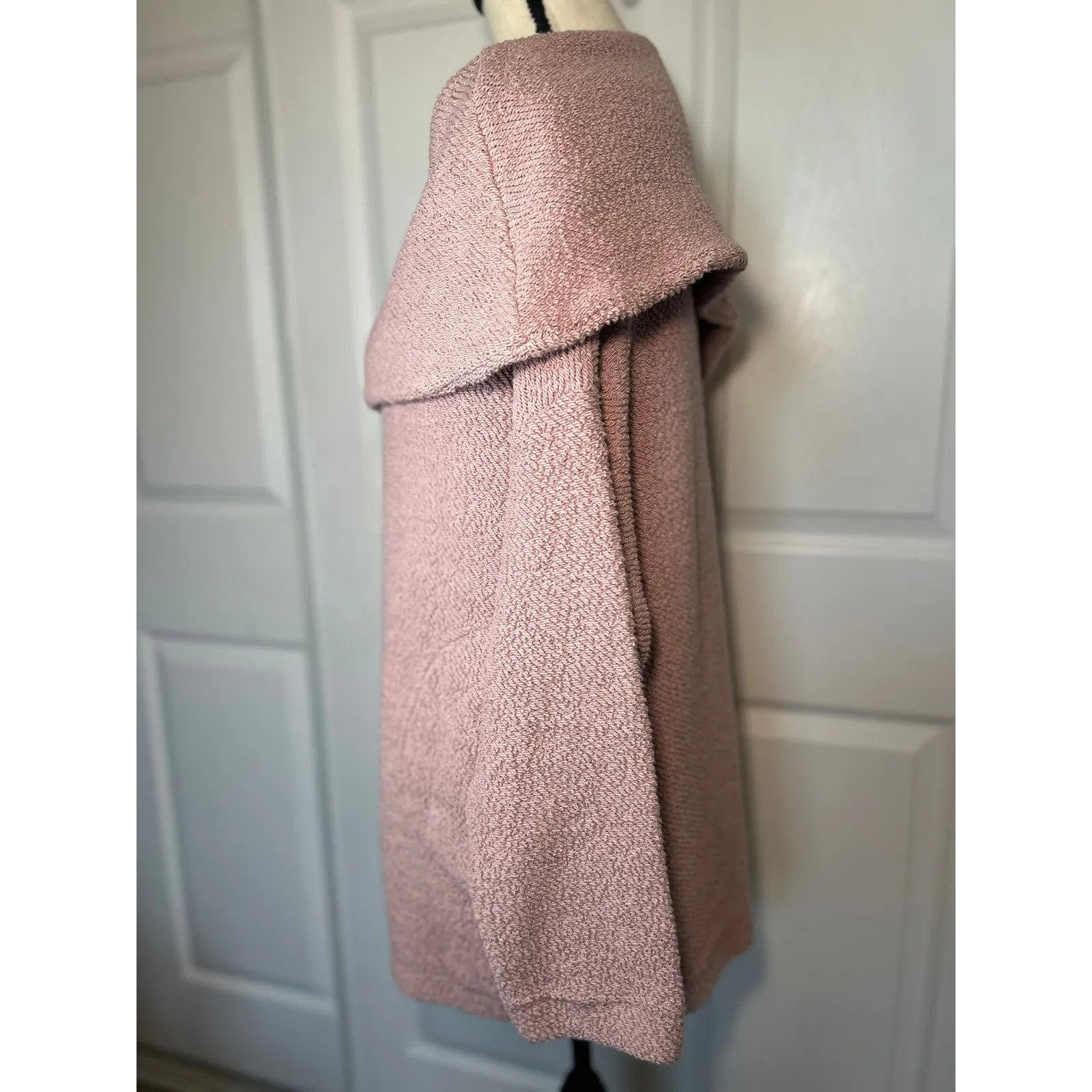 Free People Beach Anya Tunic Sweater Pink Off‎ Shoulder Boucle Knit NWT Small - Image 4