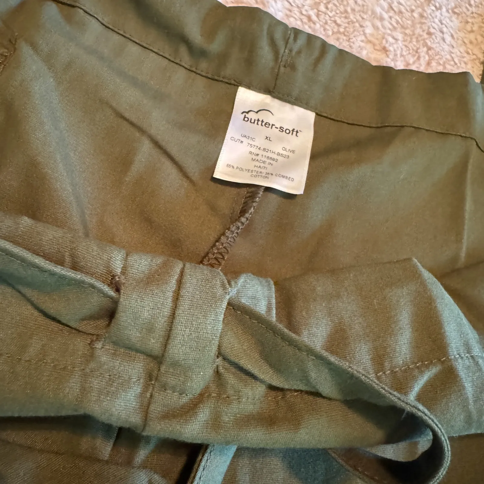 New Butter Soft Stretch Scrub Pants 2 pair olive green Unisex sz XL cargo - Image 5