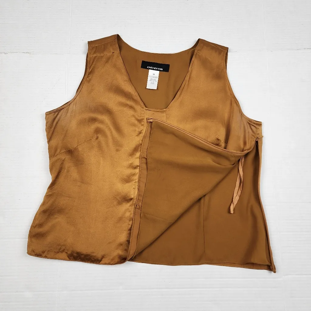 Jones New York Flawed*Altered  Silk Top Size 16 - Image 16