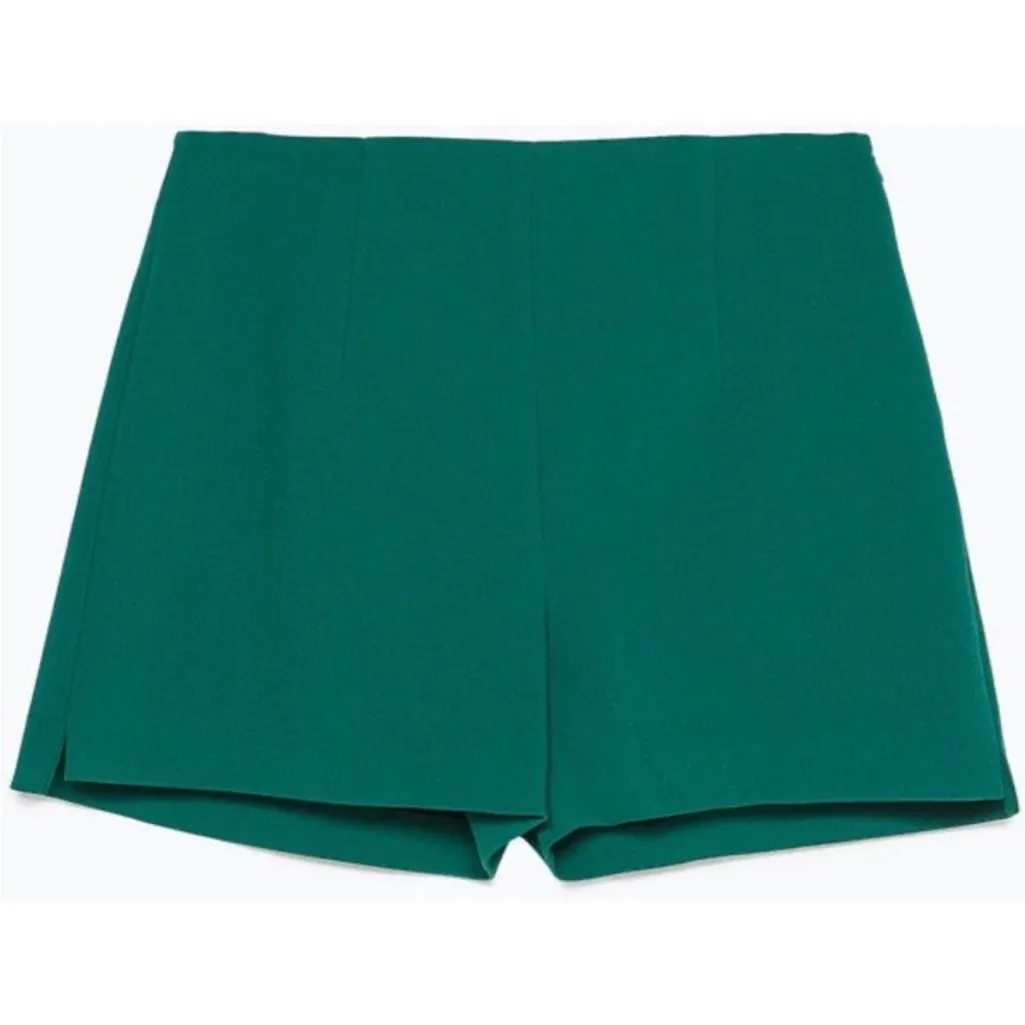 Zara‎ Emerald Green High Waisted Shorts medium - Image 3