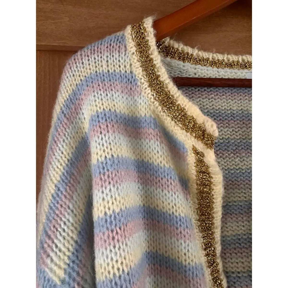 NWT Jessie Liu Wool Blend Knit Cardigan Sweater Metallic Trim Women’s Medium Gold - Image 5