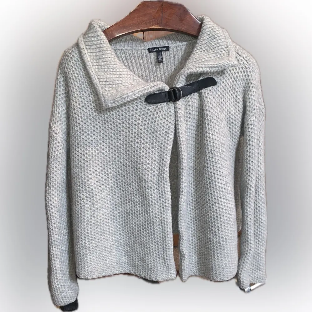 Eileen Fisher Italian Yak Merino Wool Buckle Shawl Collar Cardigan Sweater XS - Image 3