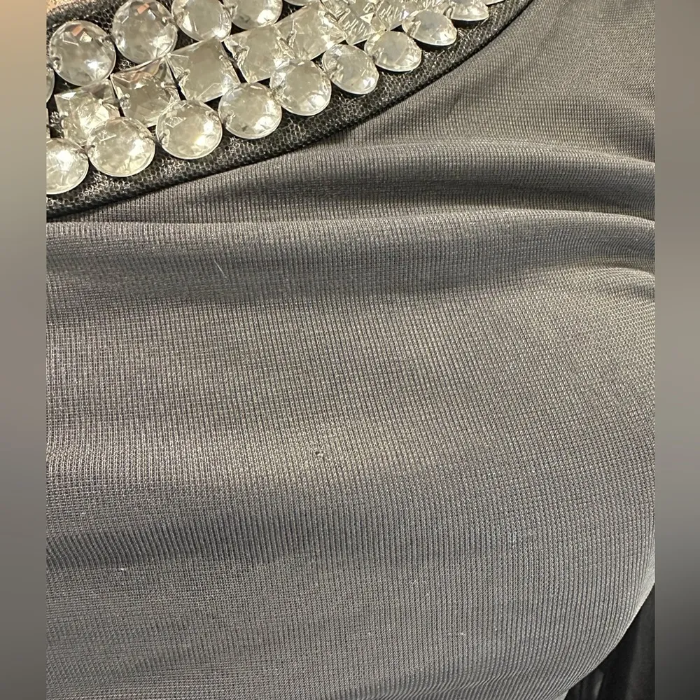 Ruby Rox One Shoulder Gray Cocktail Dress Size Small - Image 4