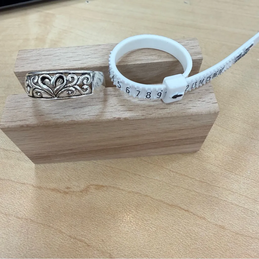 Footnotes Mom Sterling Silver 925 Heart Band Size 9 - Image 4