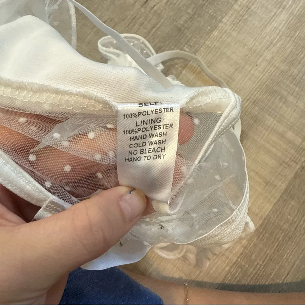 Elegant White Lace corset Size XS - Image 3