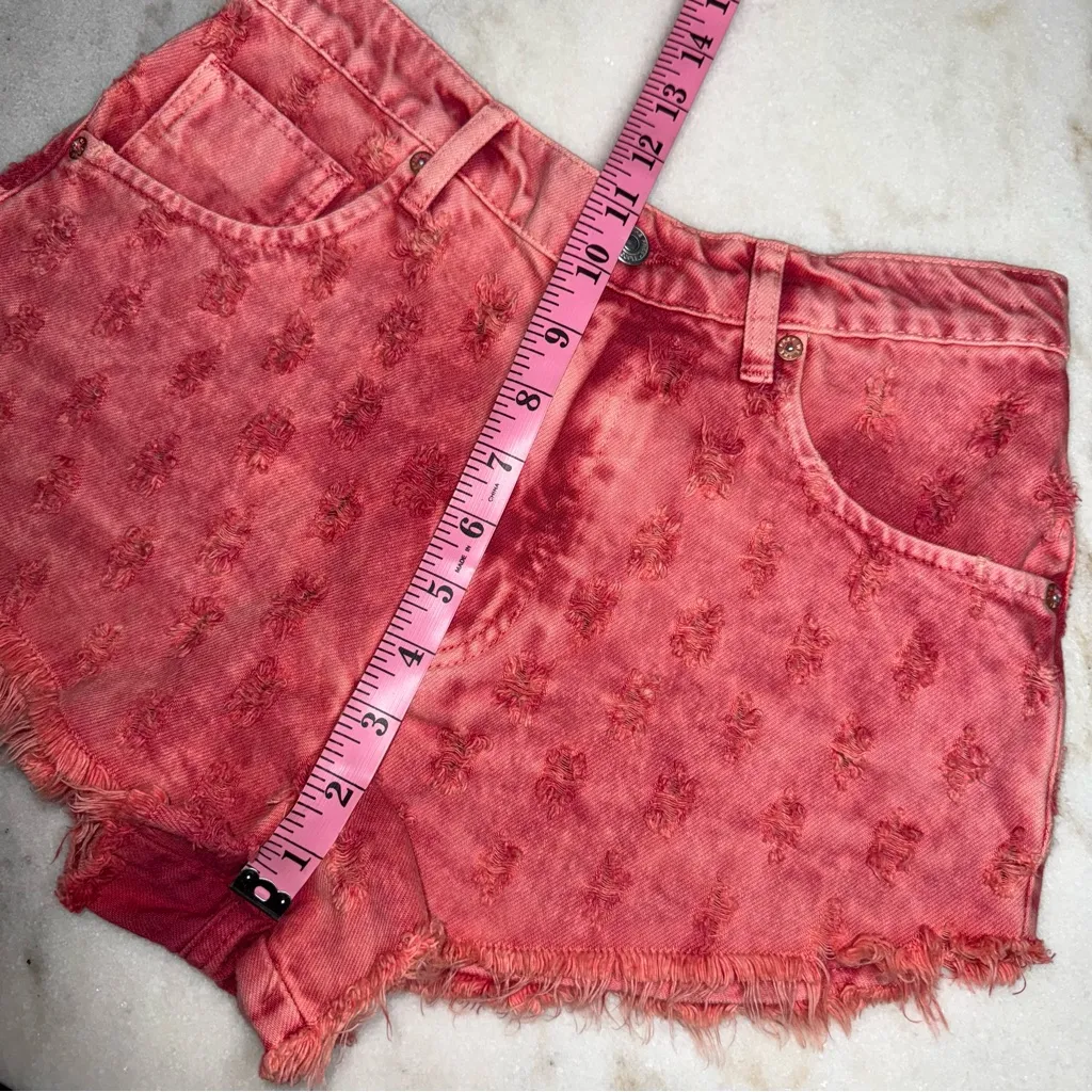 New We The Free Mixed Emotions Dragonfruit Sorbet Distressed Hi-Lo Denim Shorts - Image 13