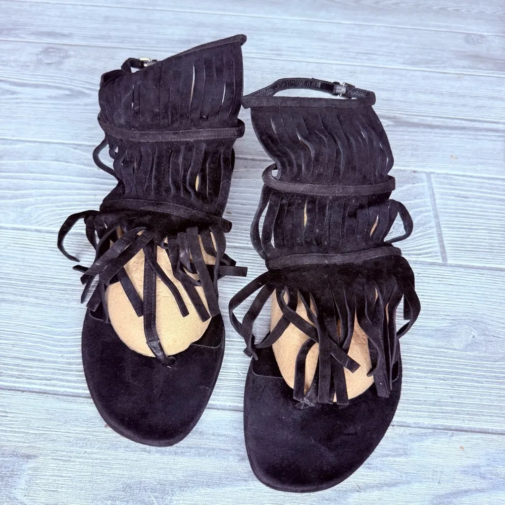 New Authentic Gucci Becky Suede Fringe Flat Thong Sandals ankle buckle gladiator - Image 3