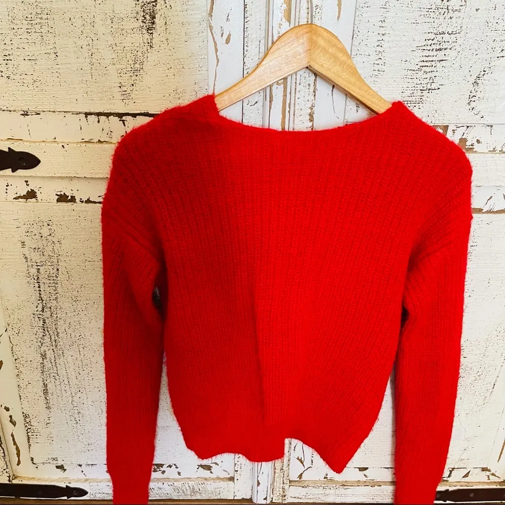 Women’s No Boundaries Top - Image 2