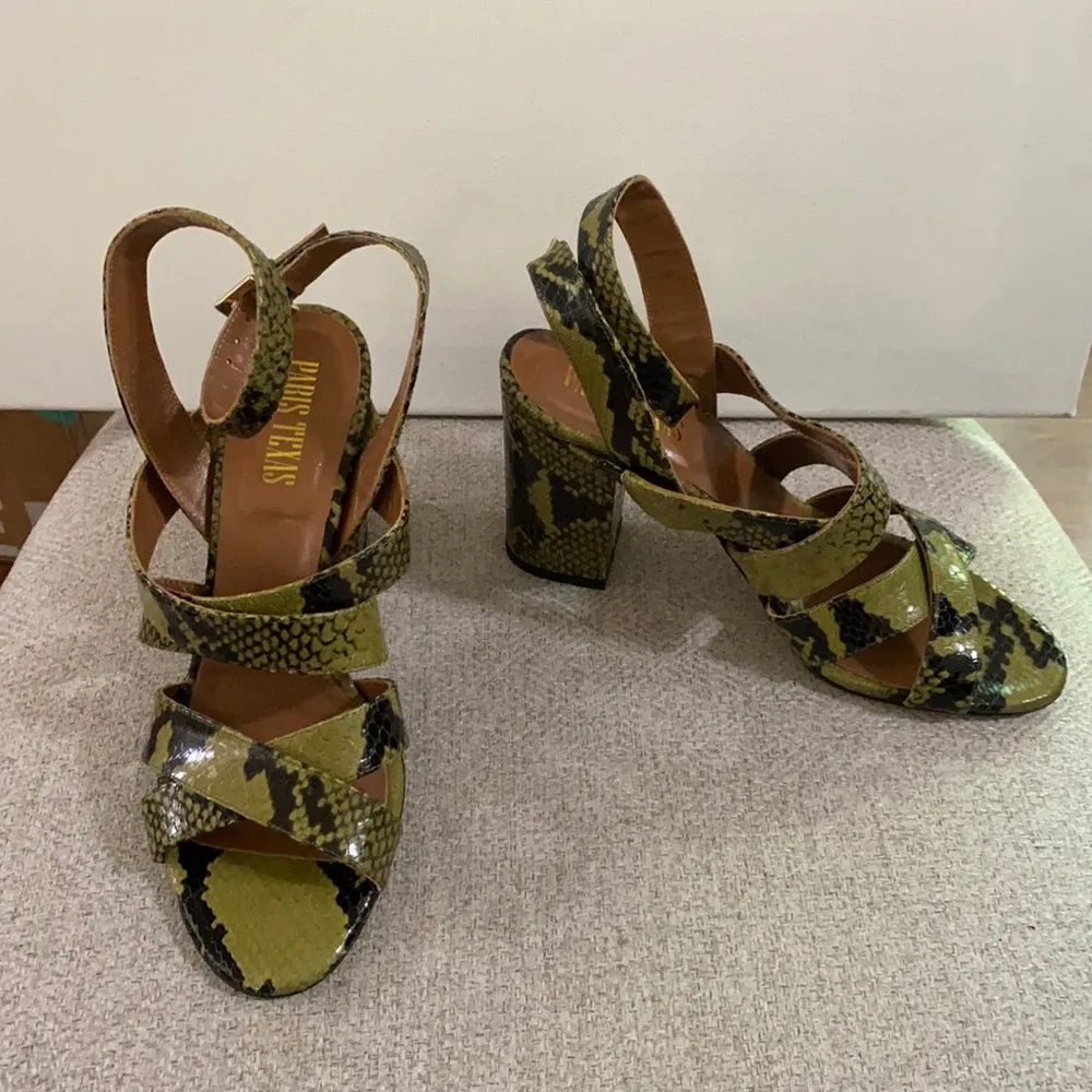 Paris Texas olive green snakeskin effect sandals size 39 EU - Image 2