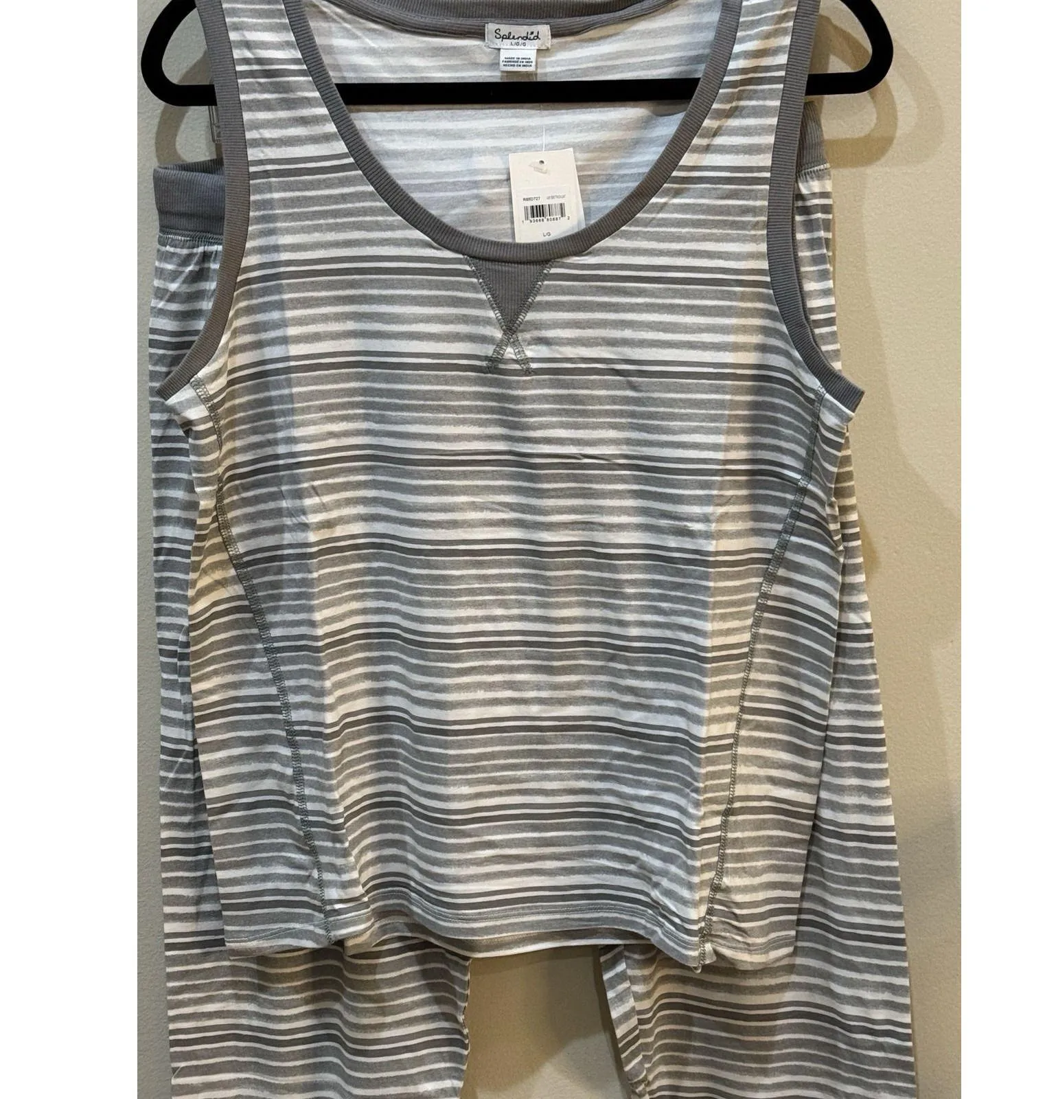 Splendid Women's Tank Top Shirt and Jogger Pant Pajama Set Size Small Striped !! - Image 3
