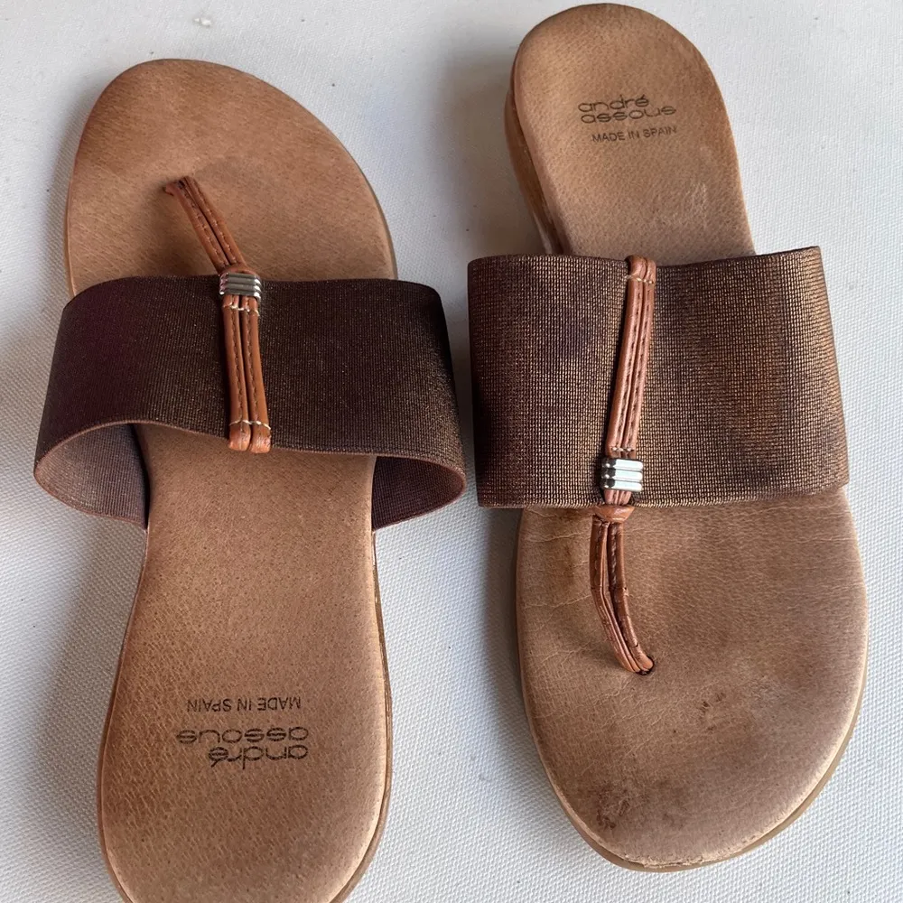 Andre Assous Women's Brown Slide Sandals Size 8 - Image 5