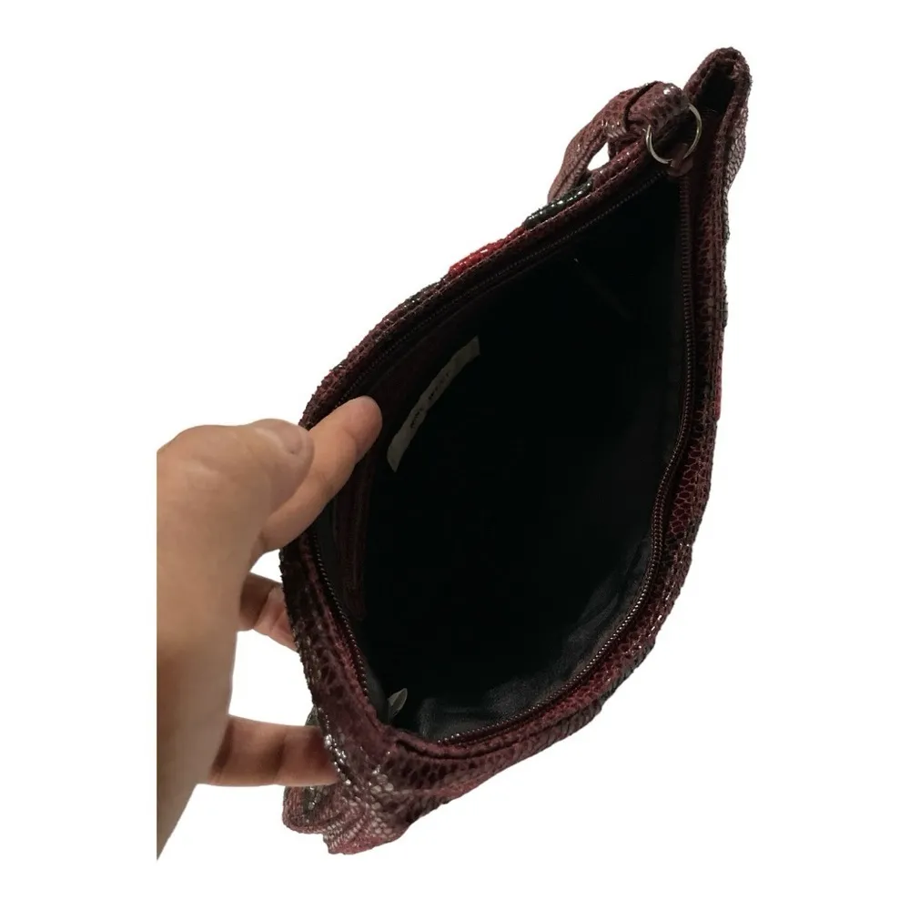 Nine West Faux Reptile Clutch Wristlet Bordeaux  Purple Ombré Party Night Out - Image 7