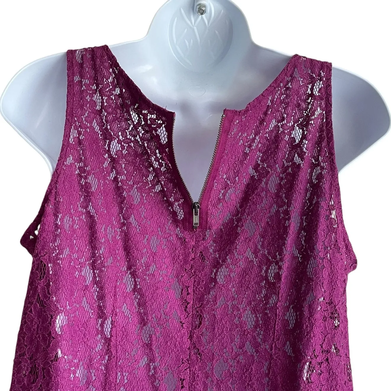 CAbI Women Sleeveless Top With Cami Lining S Lacey Coquette‎ Fairy Cottagecore - Image 9