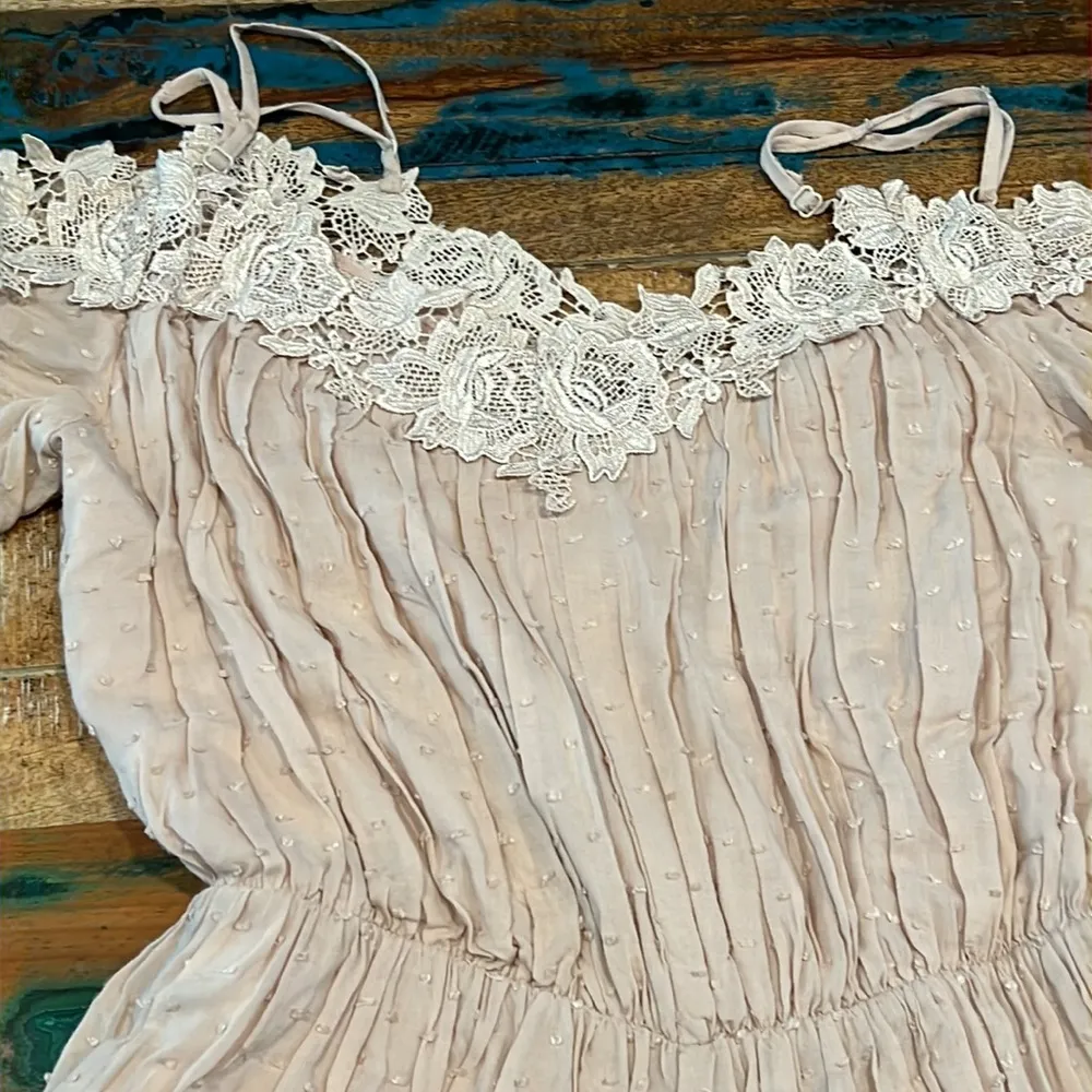 Nwt romper - Image 2