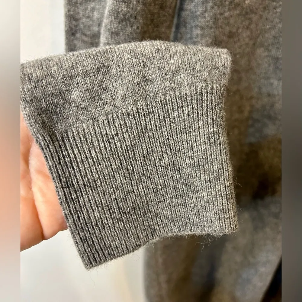 NWT  100% Cashmere Rosemary Dress Heather Gray Size XS (new with flaw) - Image 6