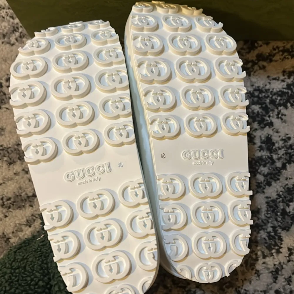 Gucci Horsebit Flatform Sandal White size 40 - Image 6