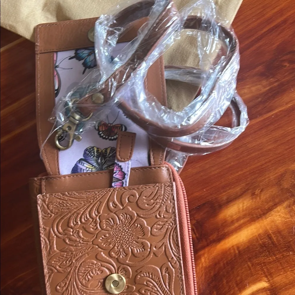 Anuschka  Embossed Brown Wallet - Image 3