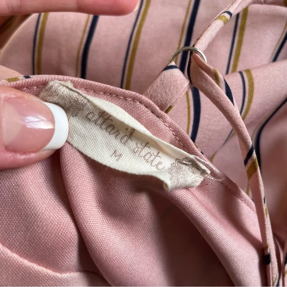 Altar'd State Alter’d State Striped Mini Ruffle Plunge Neck Romper Size Medium - Image 5