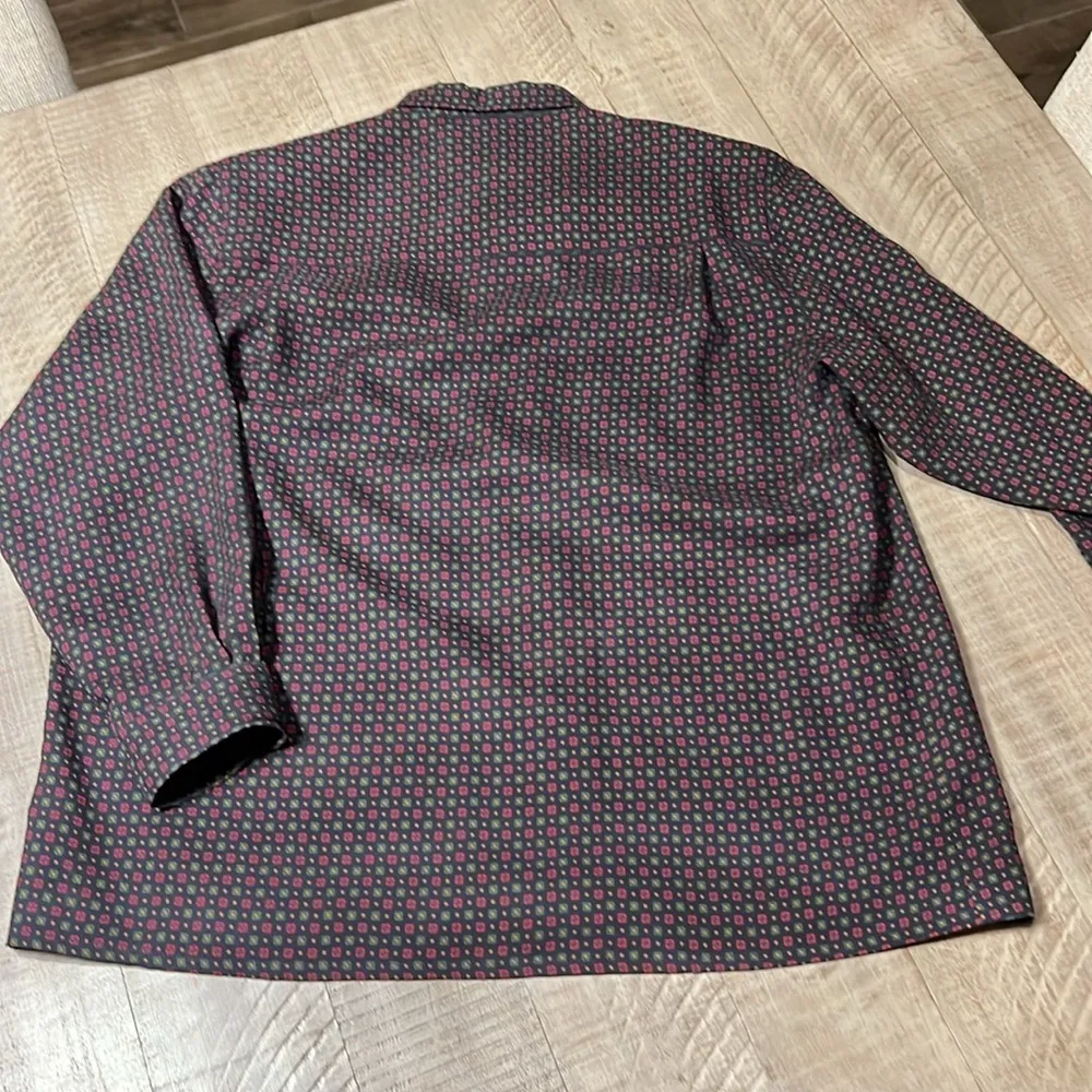 Burberrys EUC Women’s long sleeve wool blouse by - Image 5