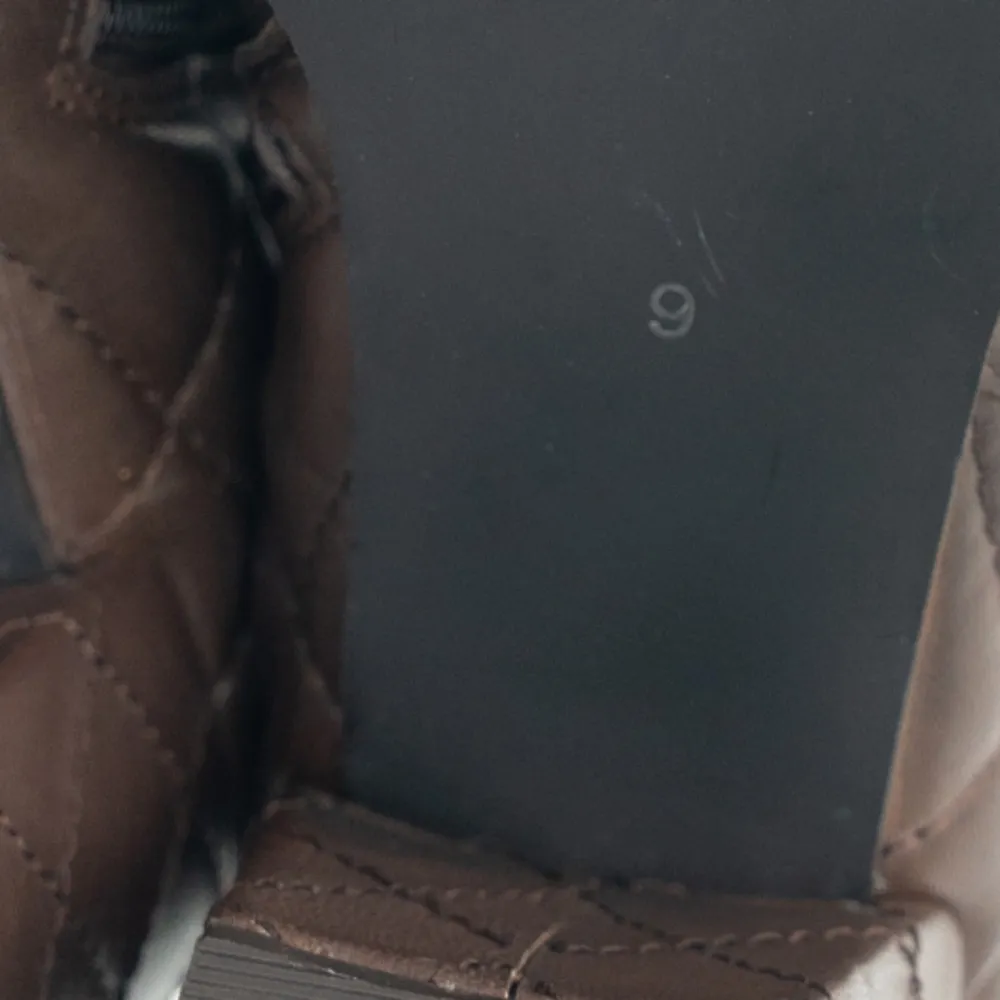 Seychelles  Paramount Quilted Bootie. - Image 4