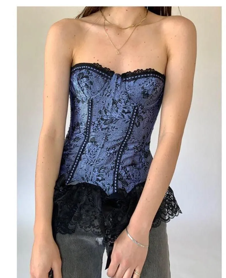 Y2K Frederick’s of Hollywood bustier in purple with black lace ruffles size 34 - Image 12