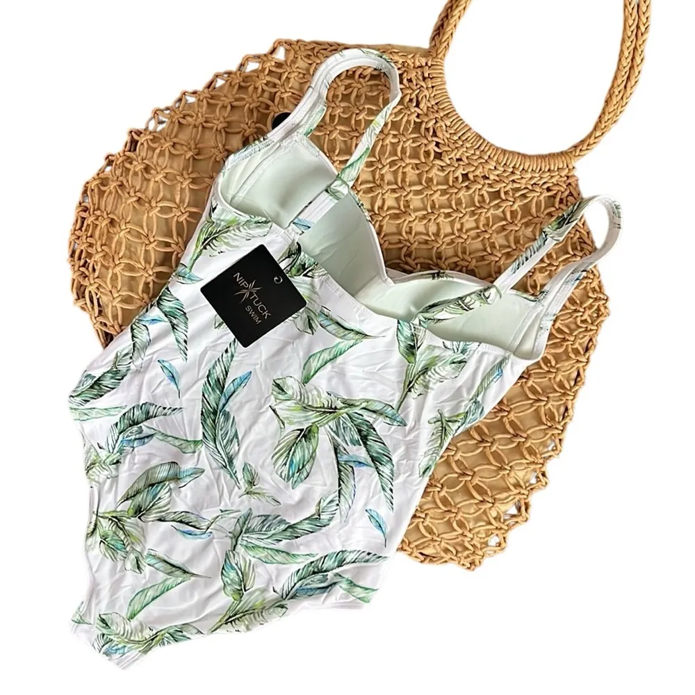 NipTuck A Touch Of Paradise Joanne One Piece Swimsuit Green Size 6 - Image 5